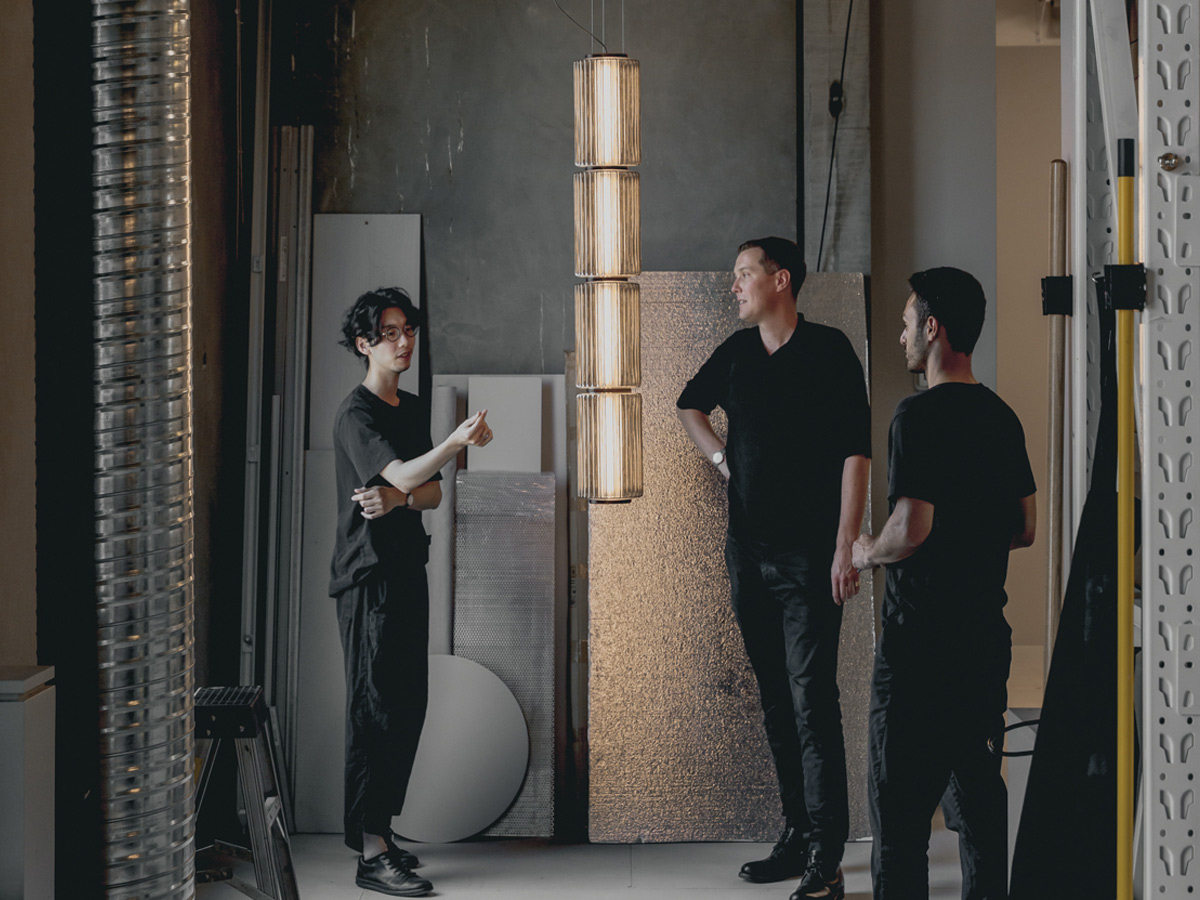 A-N-D Column 175 Vertical P 4 Suspension Lamp