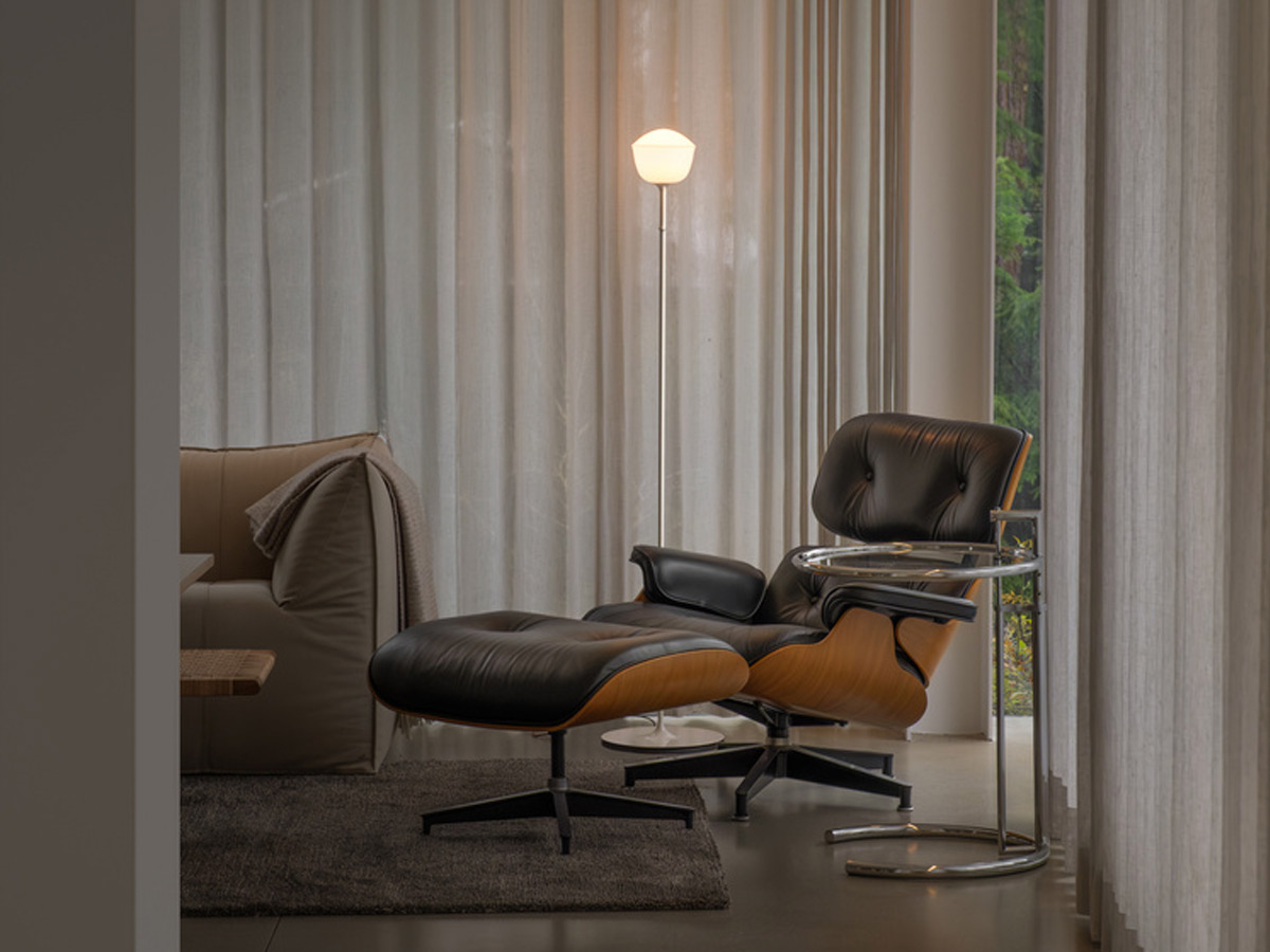 A-N-D Contour Floor Lamp And Light