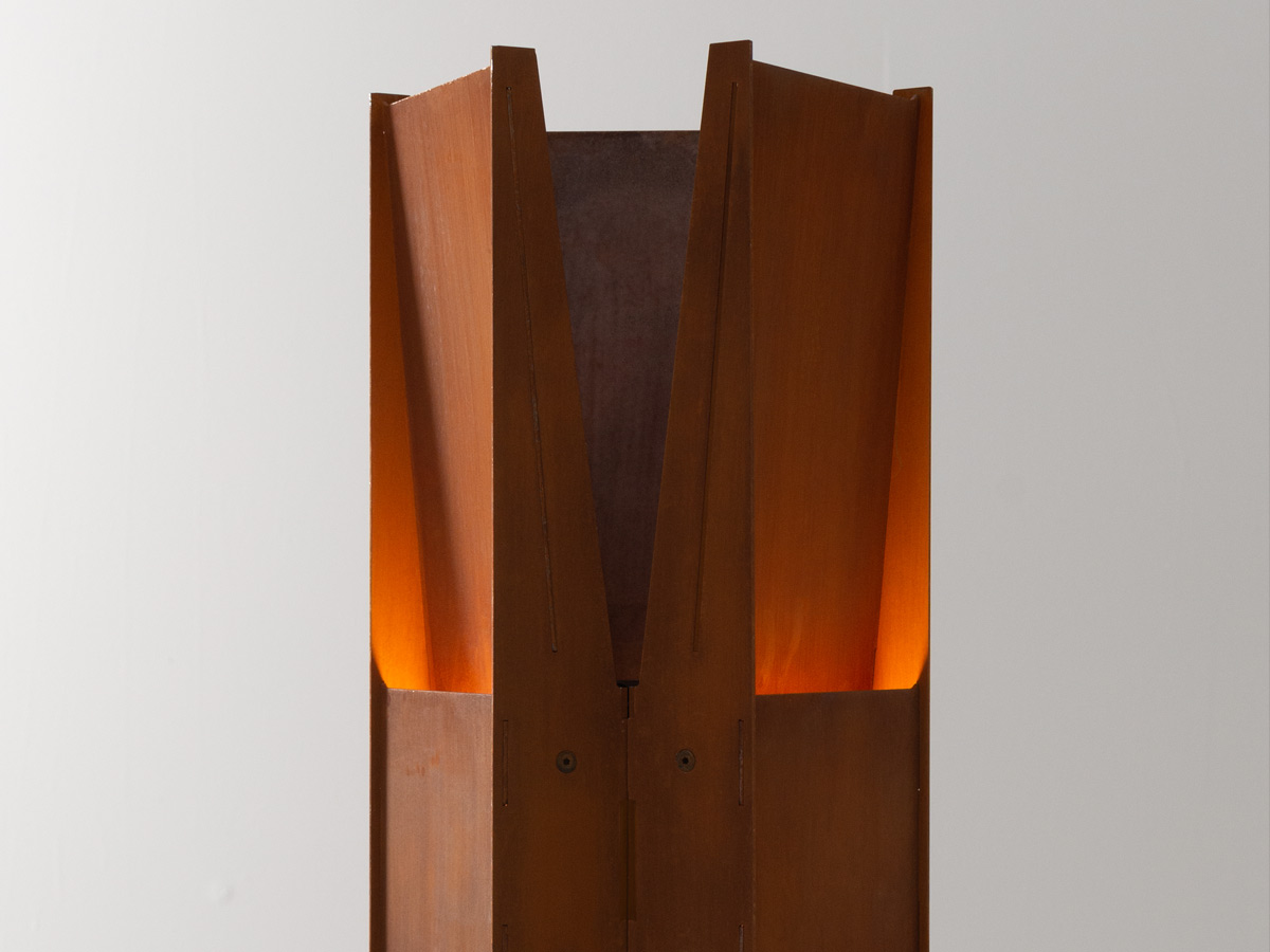 A-N-D Vector Floor Lamp