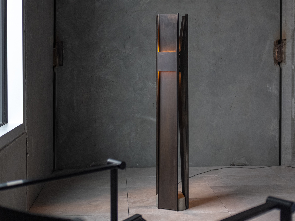 A-N-D Vector Floor Lamp