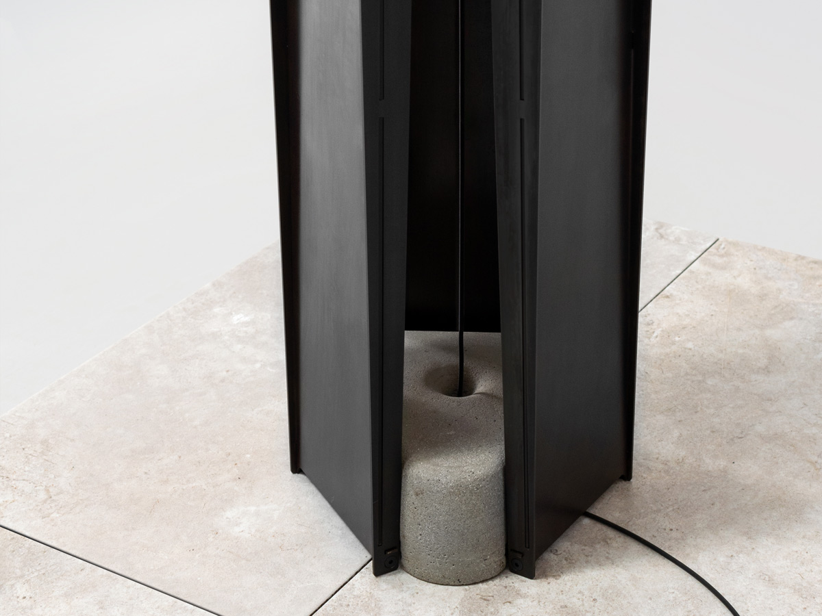 A-N-D Vector Floor Lamp