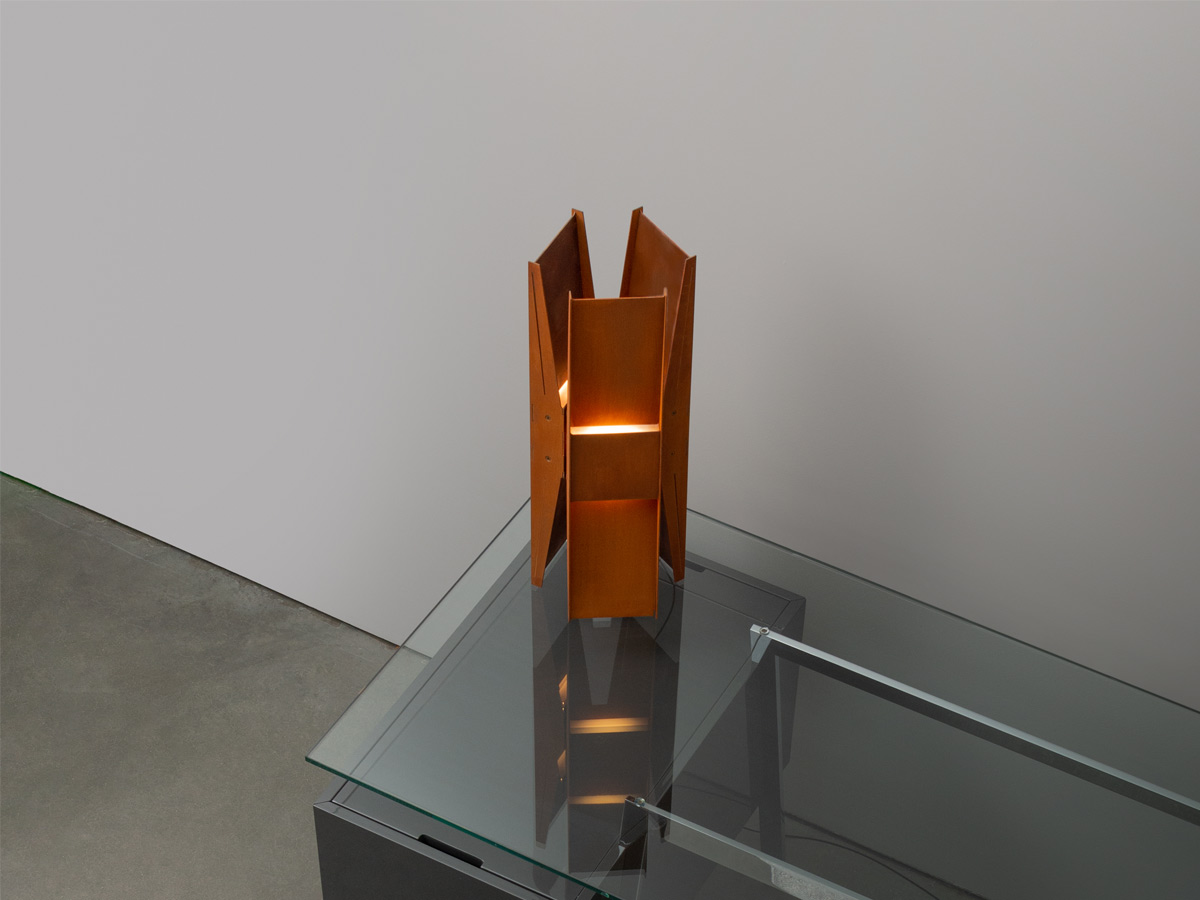A-N-D Vector Table Lamp