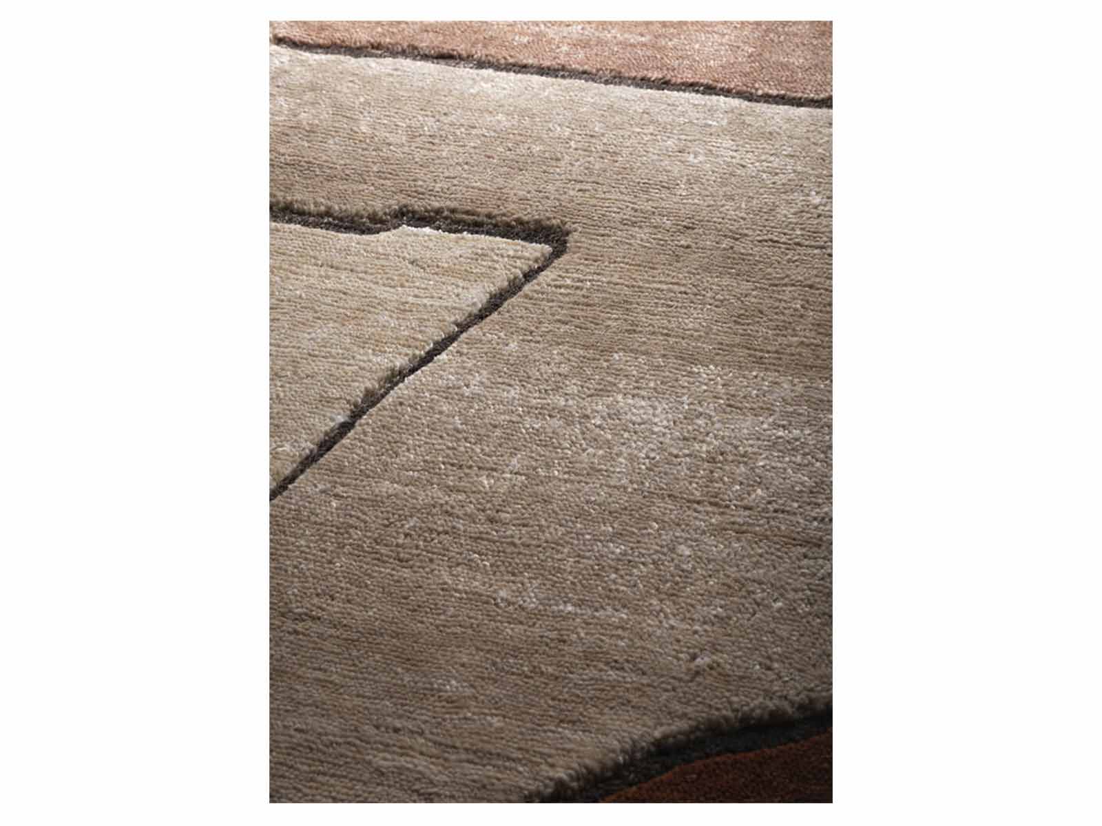 Amini Ritagli Rugs Collection