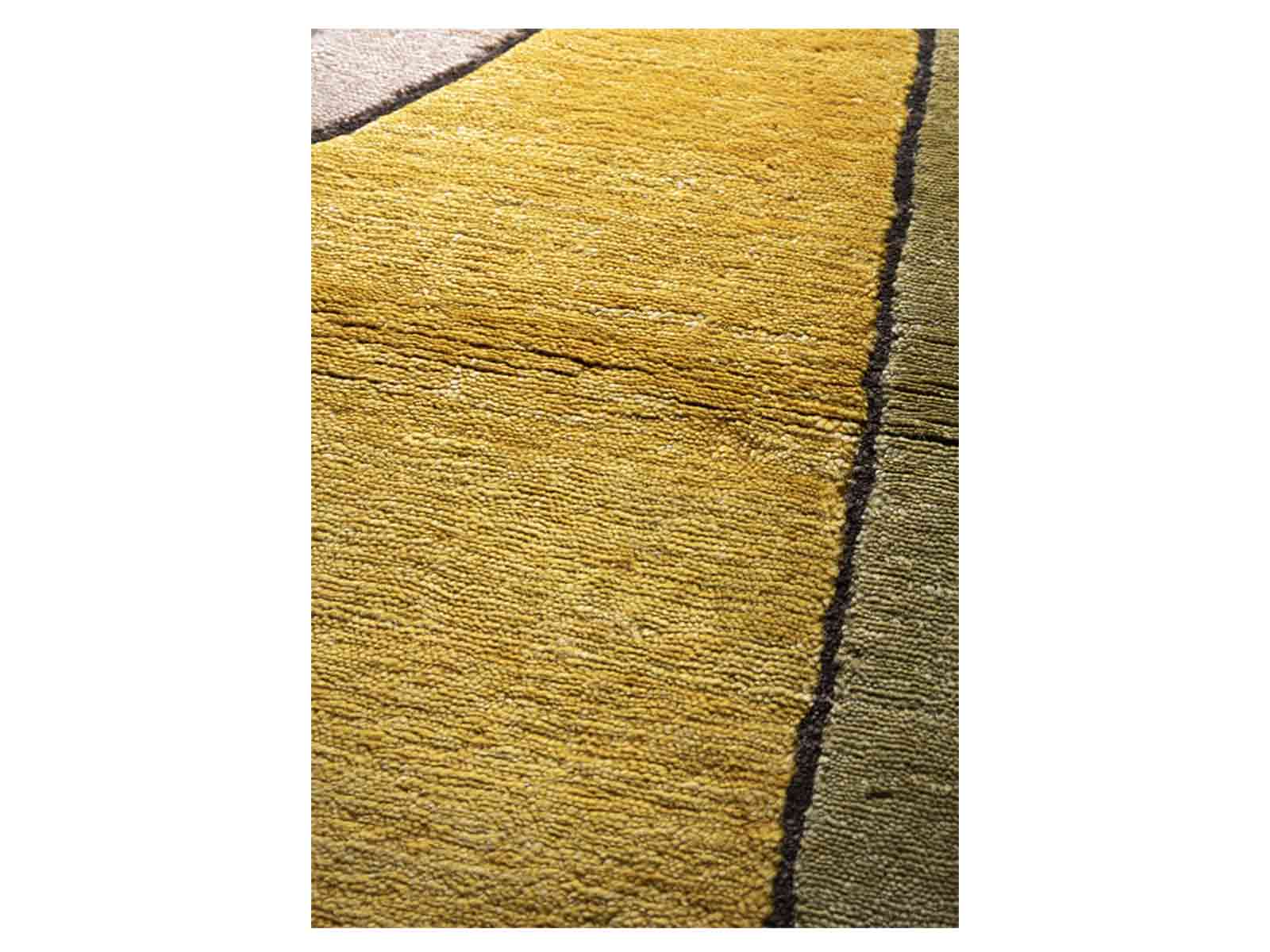 Amini Ritagli Rugs Collection