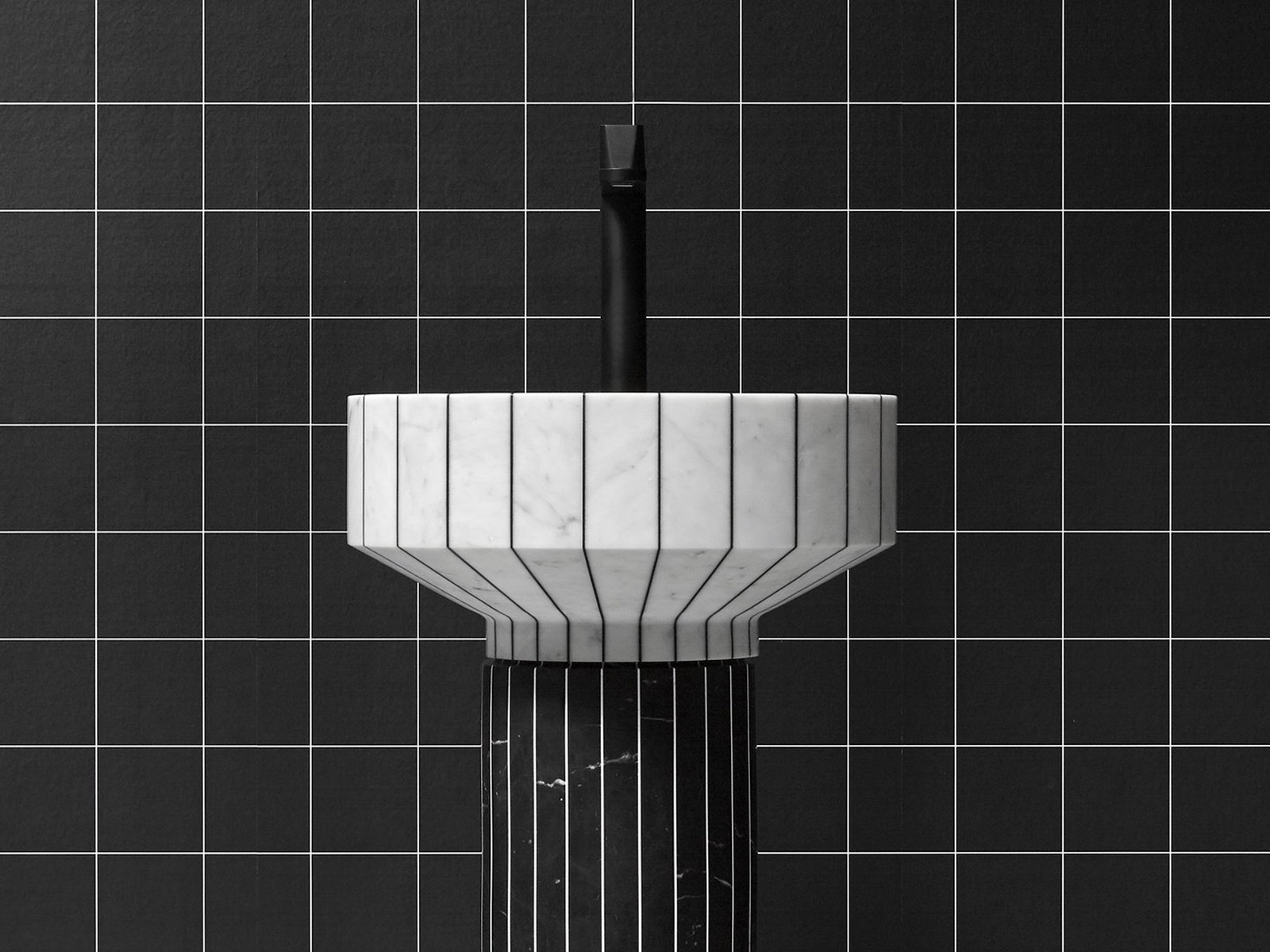 Antoniolupi 024 Pedestal Washbasin