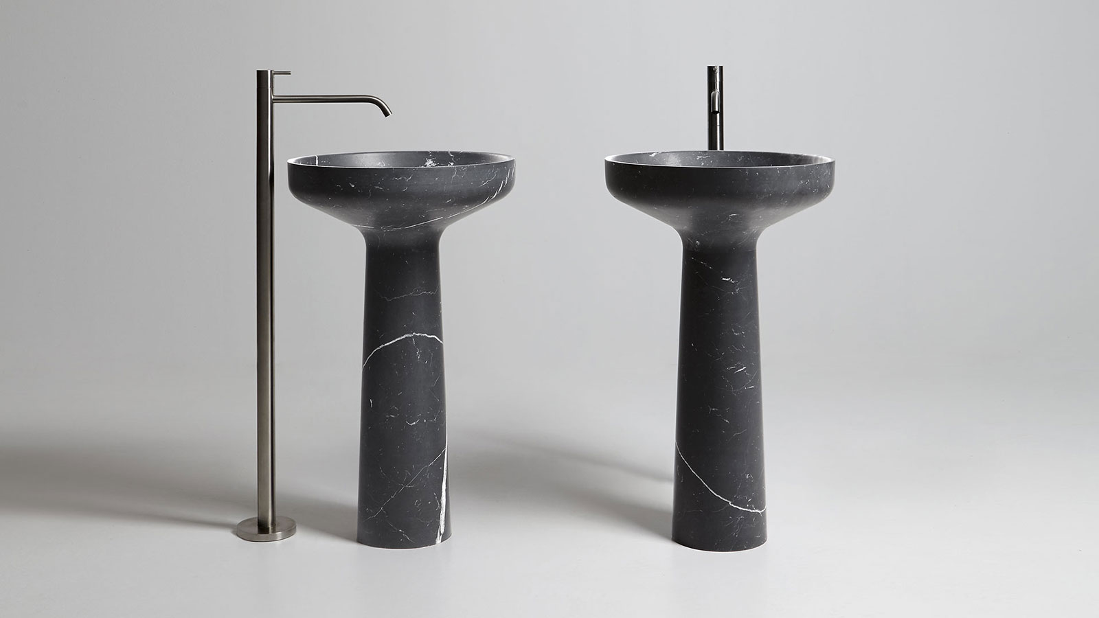 Antoniolupi Ago185 Pedestal Washbasin