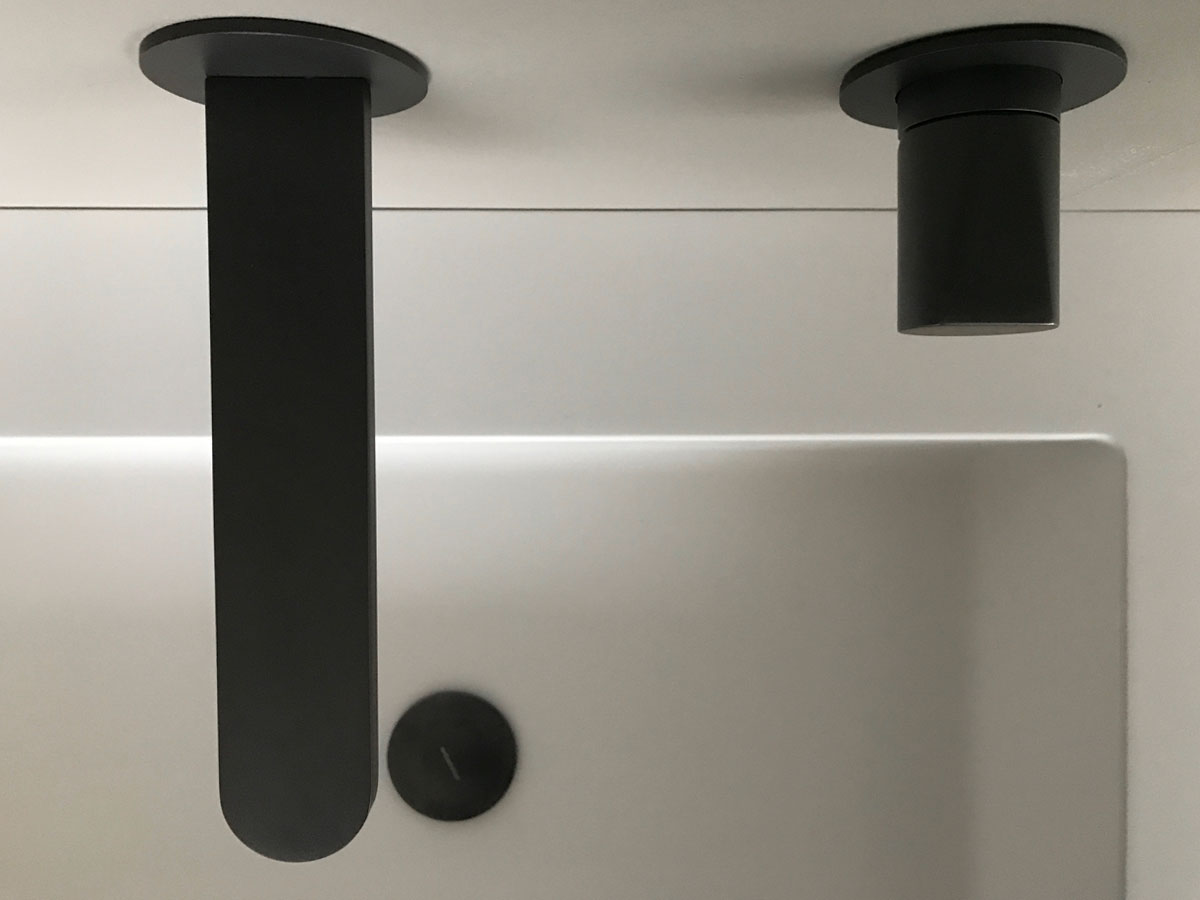 Antoniolupi Bespoke Flumood Collage Bathroom Composition