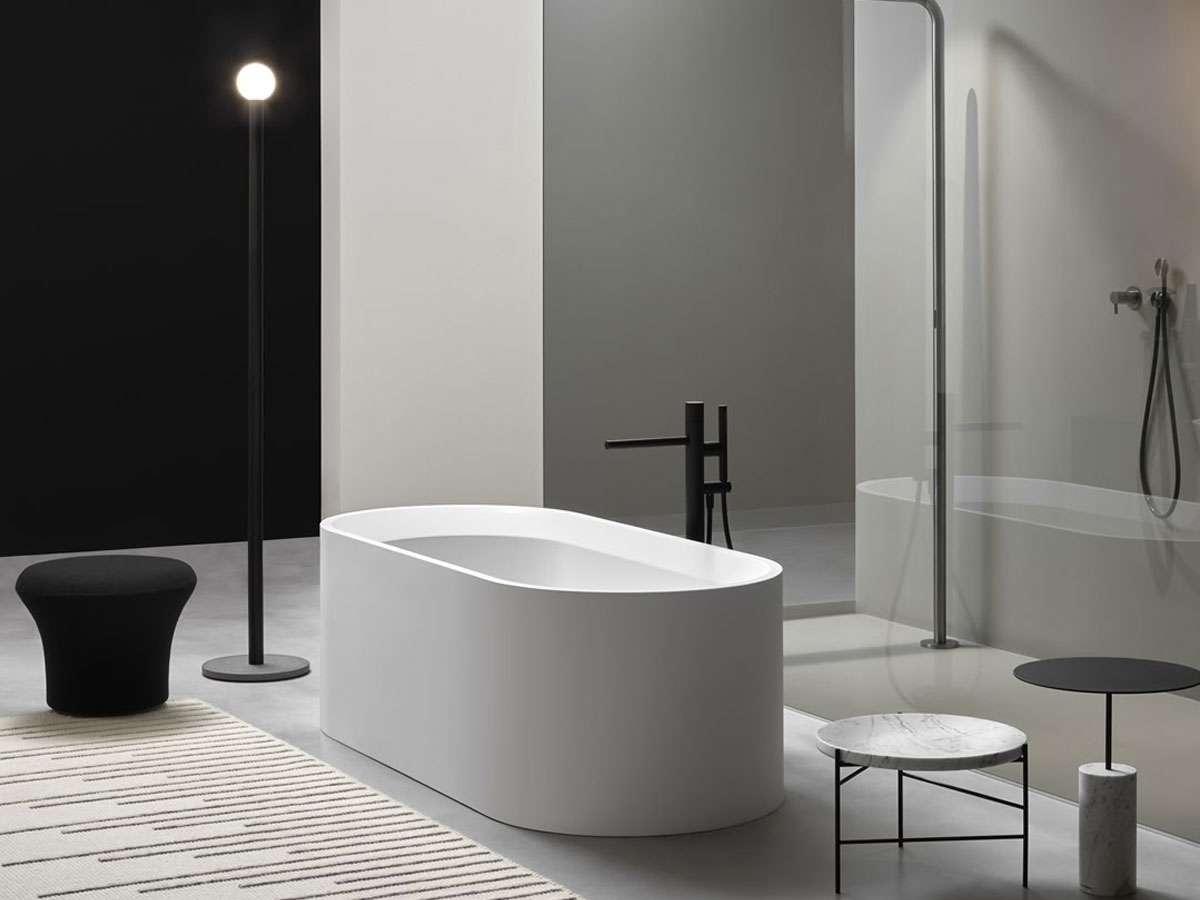 Antoniolupi Oasi Freestanding Oval Bathtub