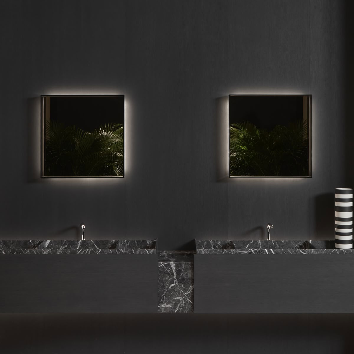 Antoniolupi Teca Mirror