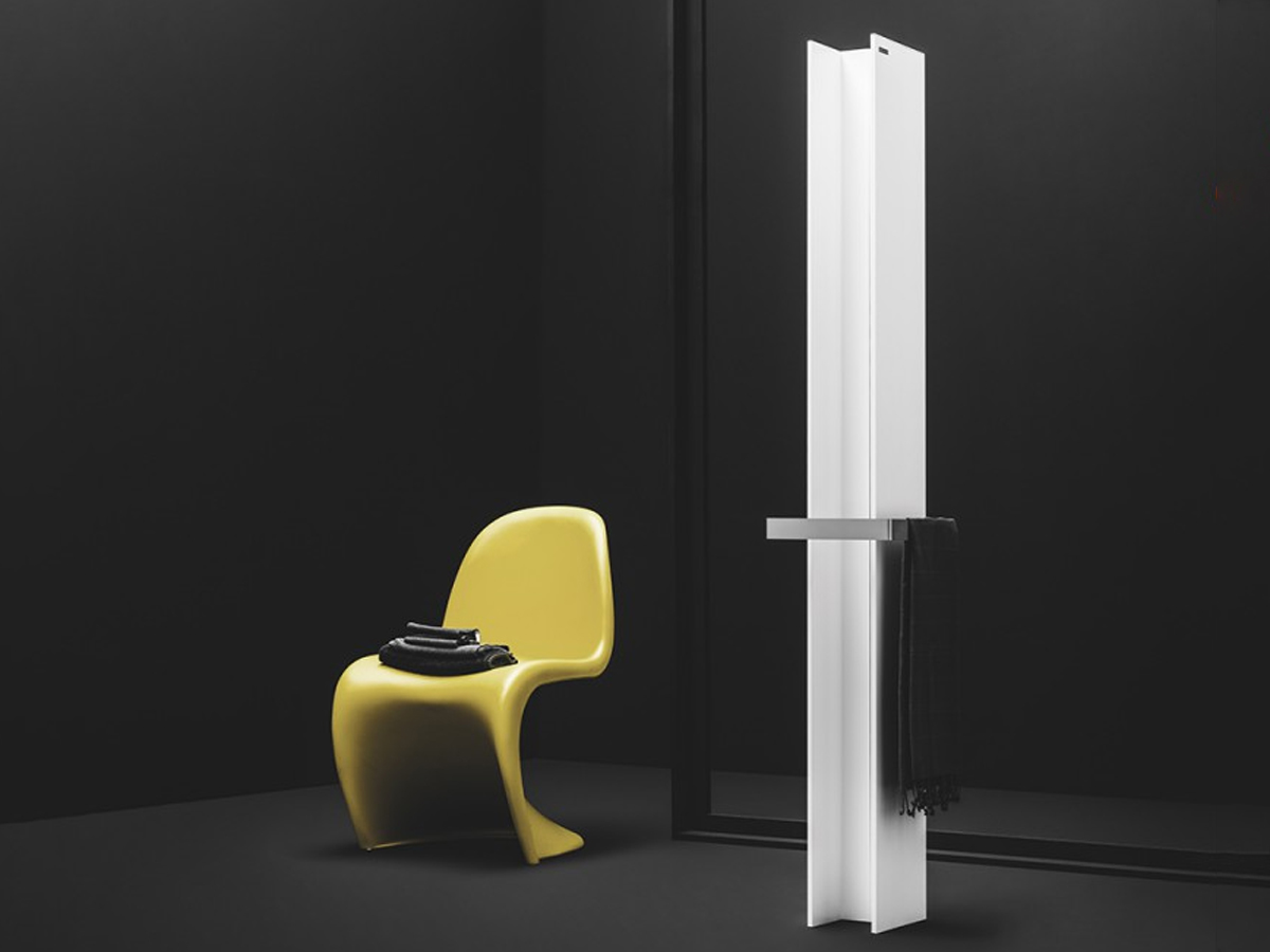 Напольный радиатор Antrax IT T Tower