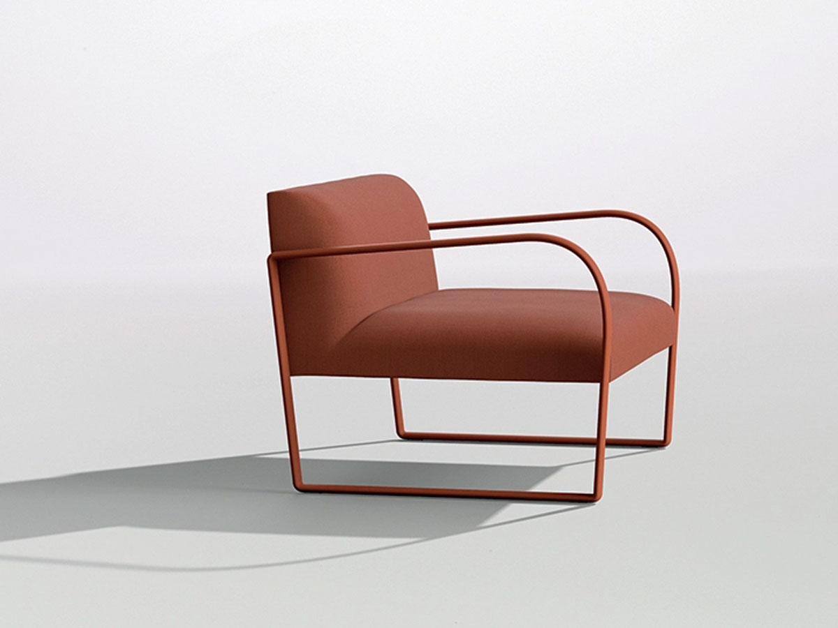 Arper Arcos Armchair