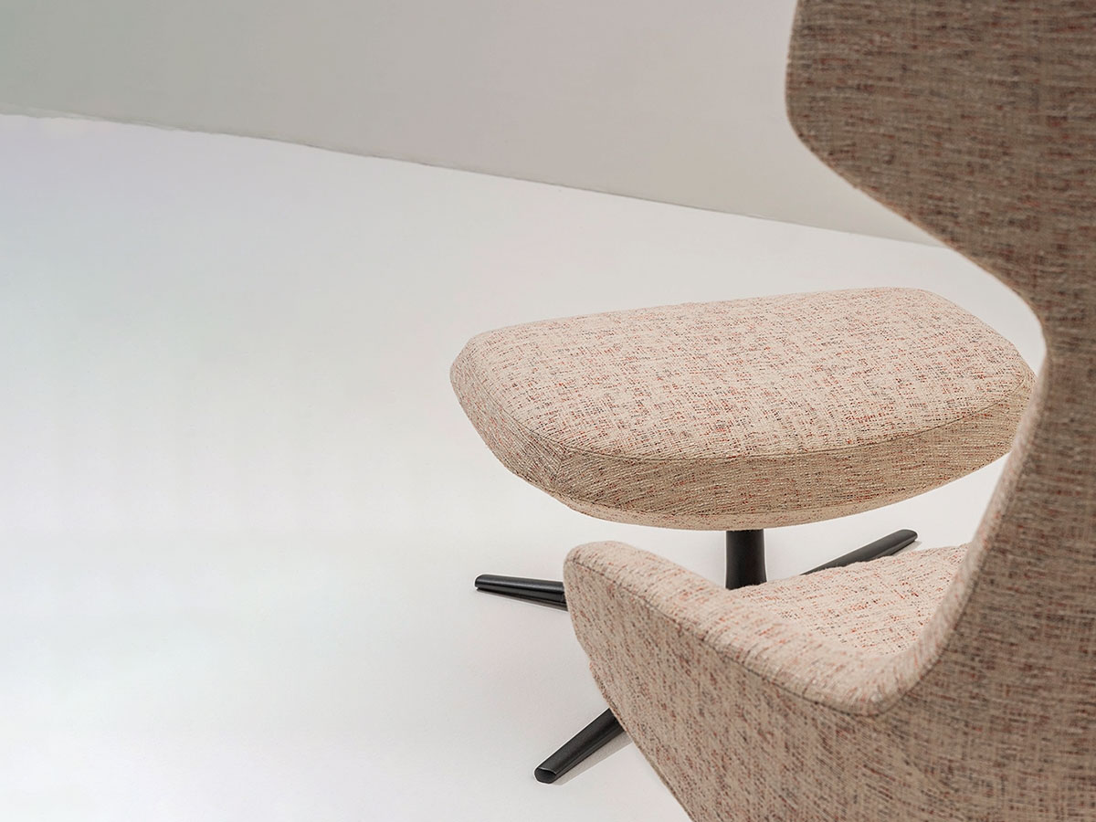 Arper Aston Club Ottoman