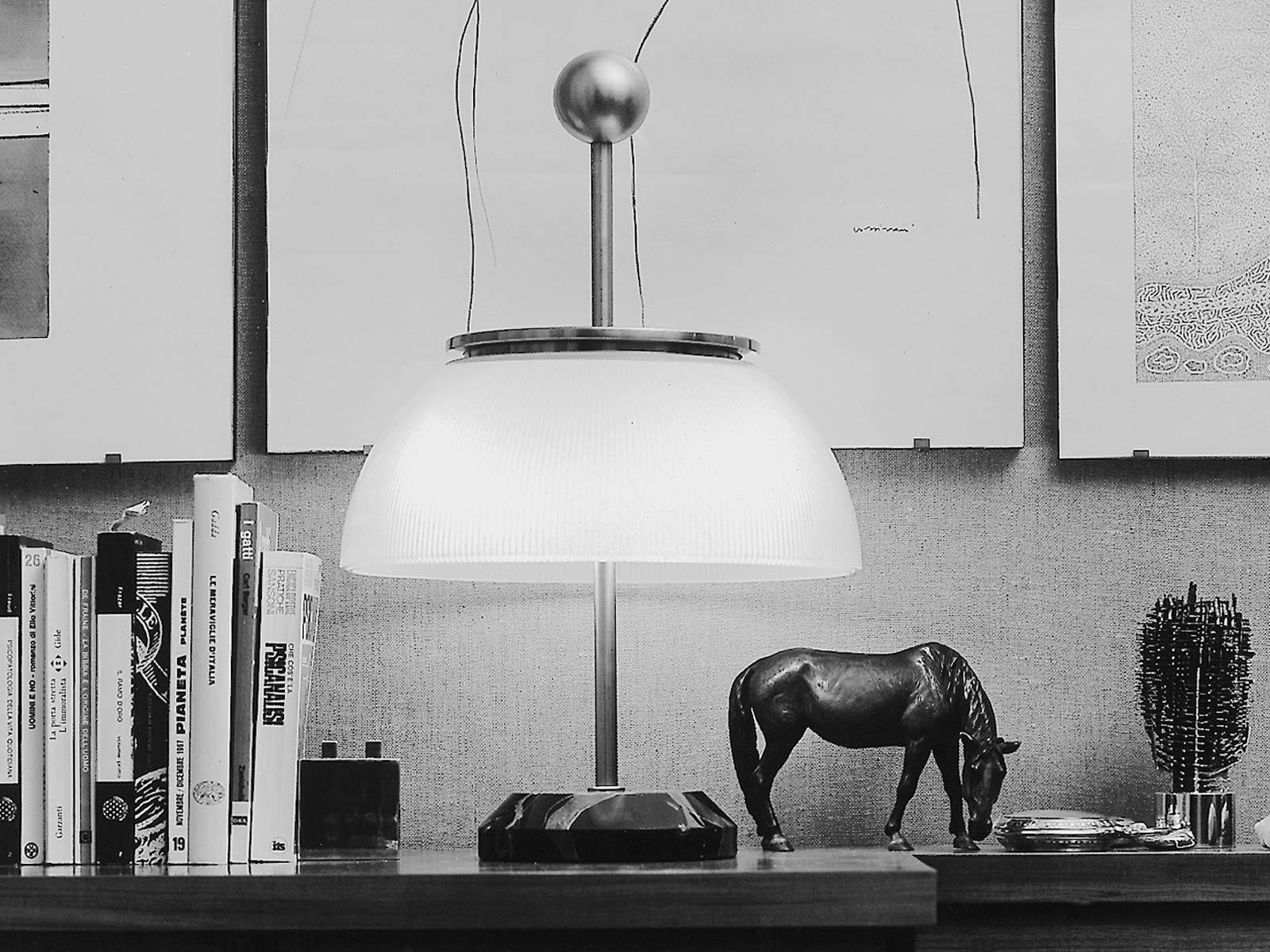 Artemide Alfa Table Lamp