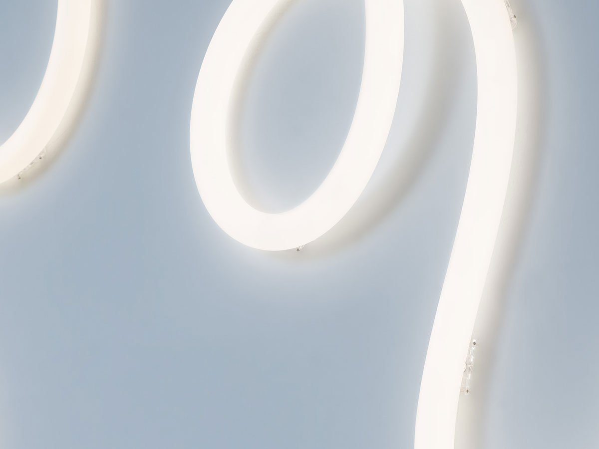 Artemide La Linea 25 Earth 2000 Wall Ceiling Lamp