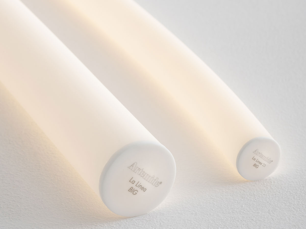 Artemide La Linea 25 Earth 2000 Wall Ceiling Lamp