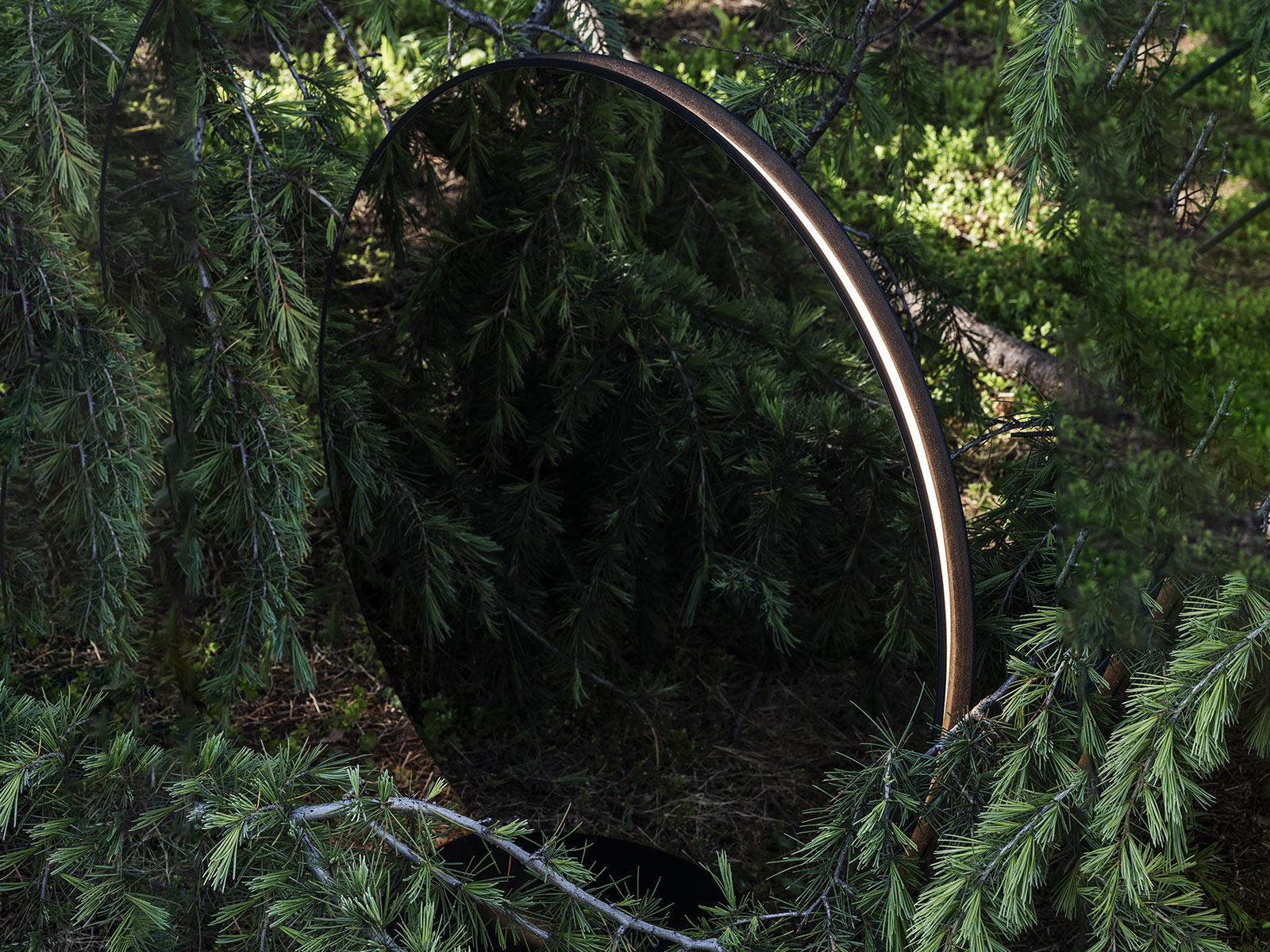 Artemide Seores Floor Lamp