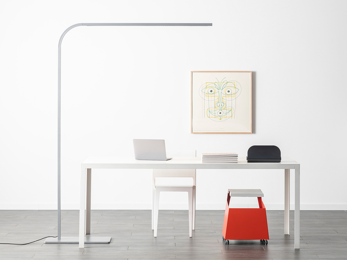 Artemide Turn Around Floor Lamp