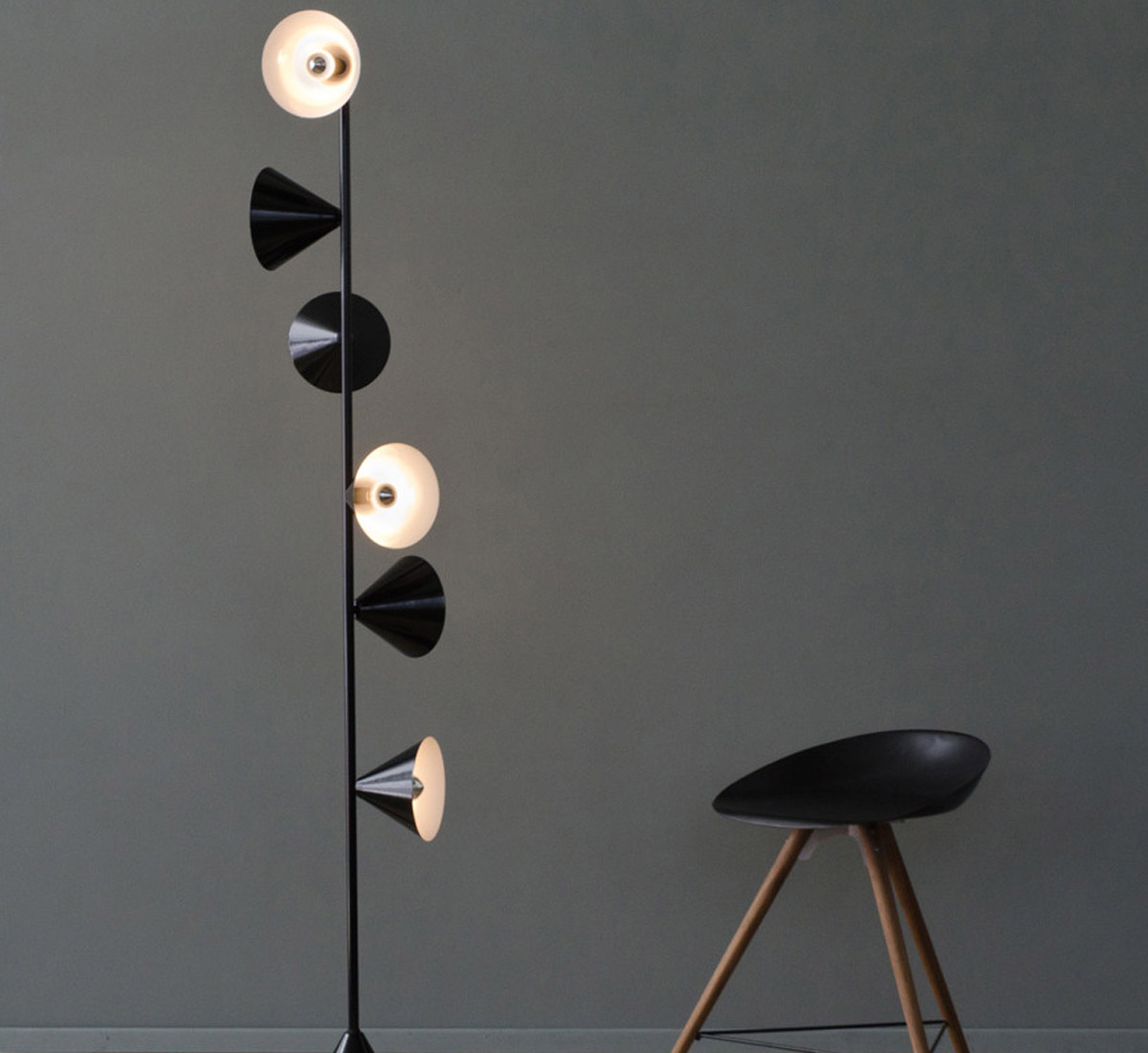 Atelier Areti Vertical 1 Floor Lamp