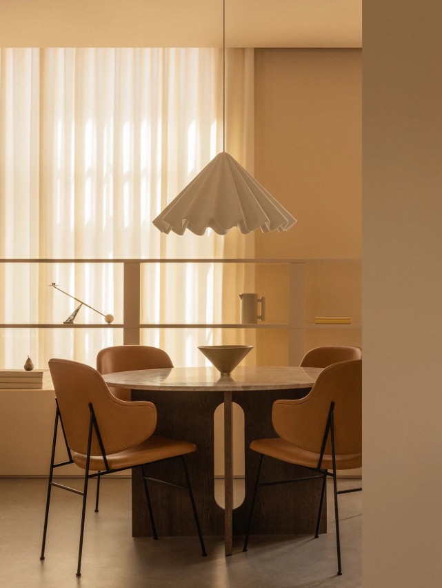Audo Copenhagen Androgyne Round Table O 120 Cm