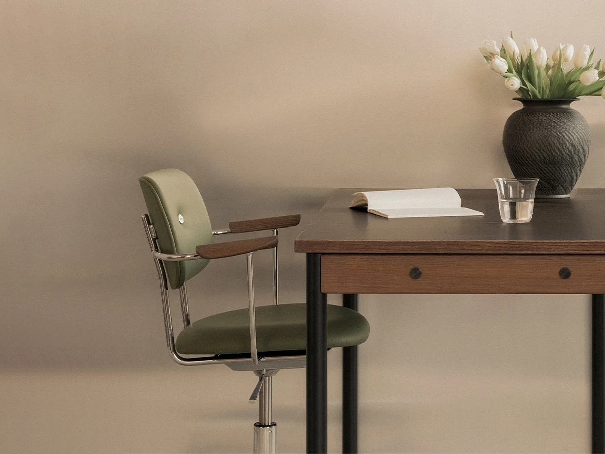Audo Copenhagen Co Task Chair Upholstered With Armrests