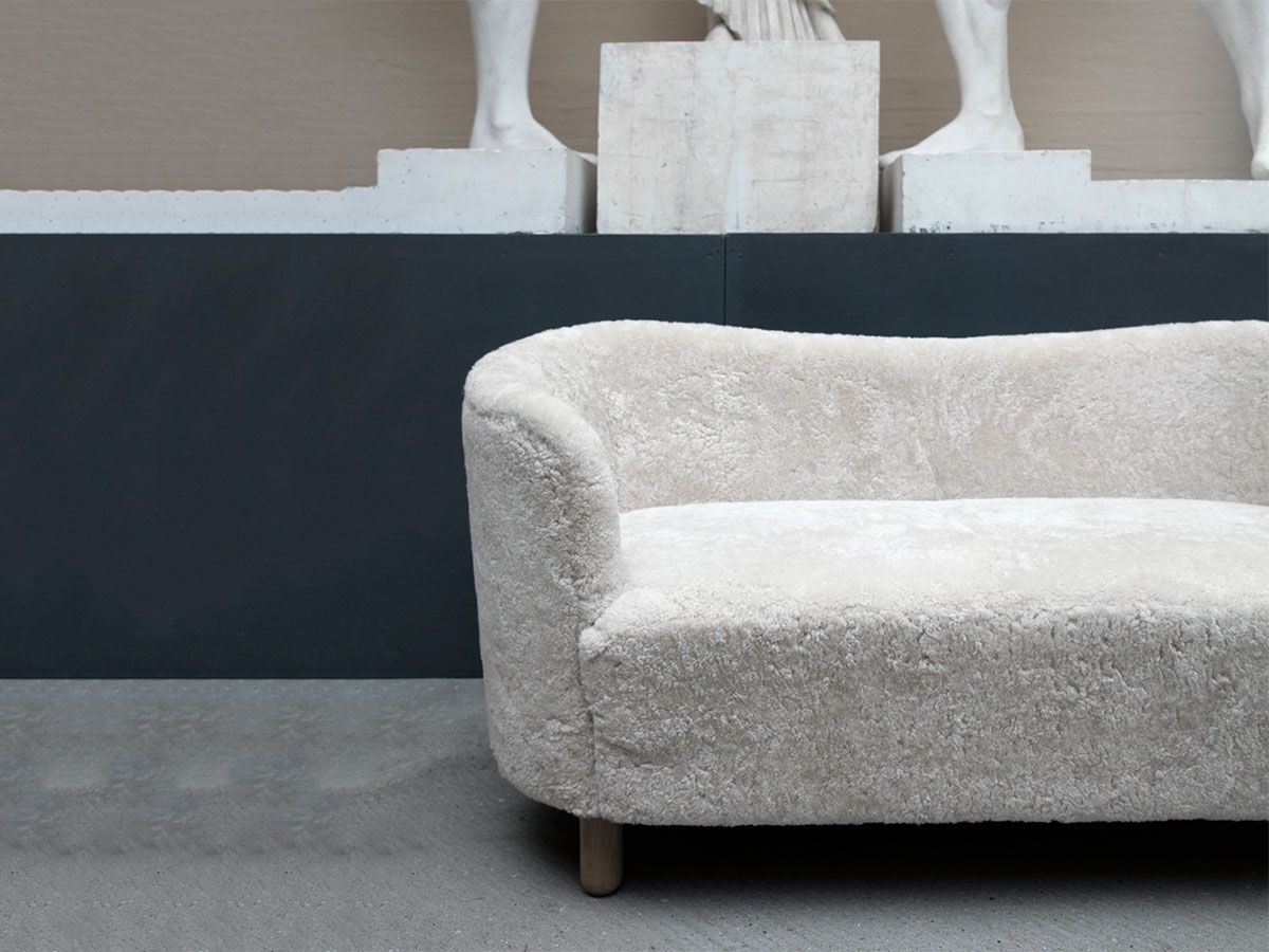 Audo Copenhagen Mingle Sofa Sheepskin