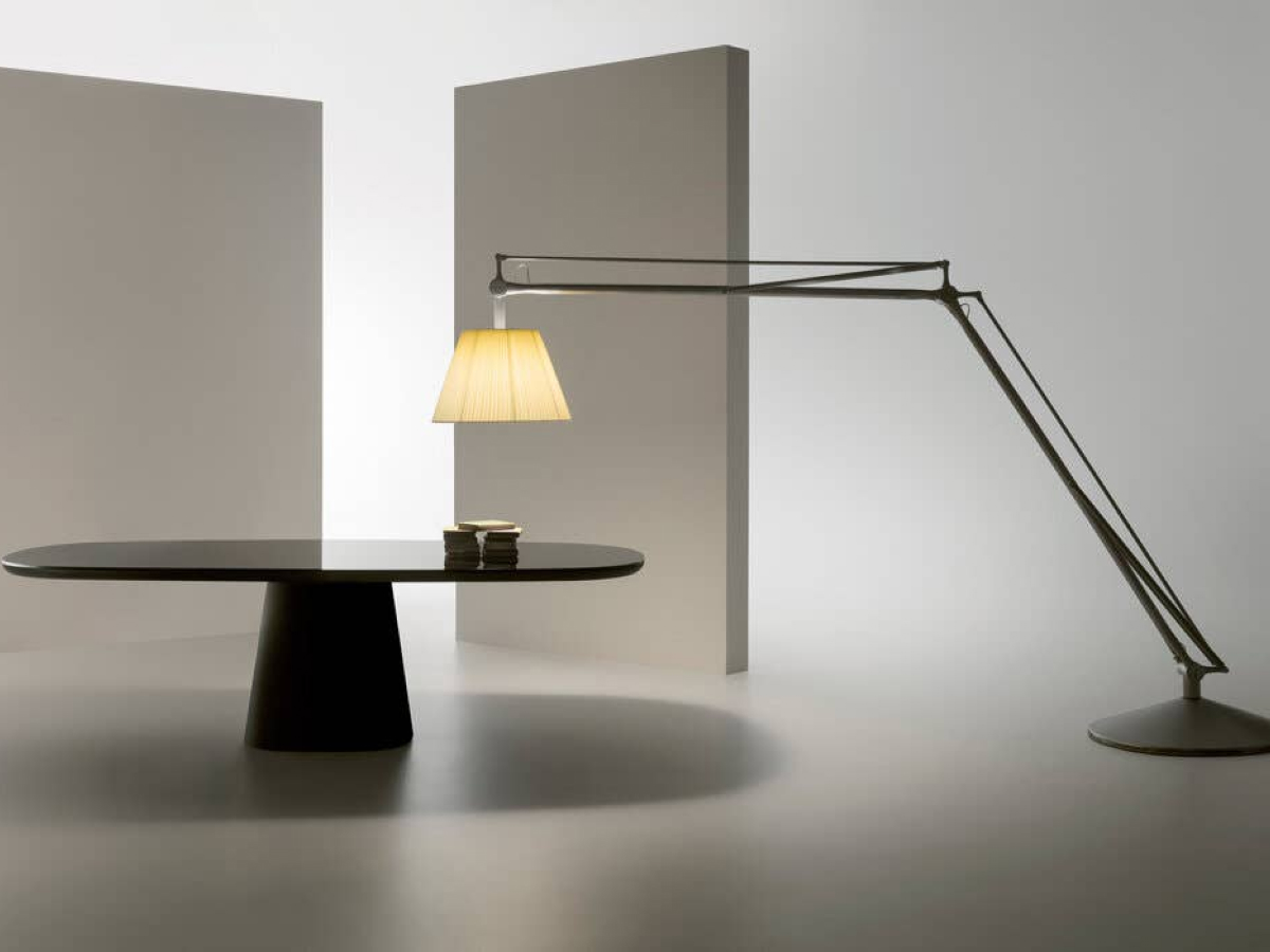 B B Italia Allure O Table
