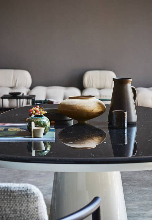 B B Italia Allure O Table