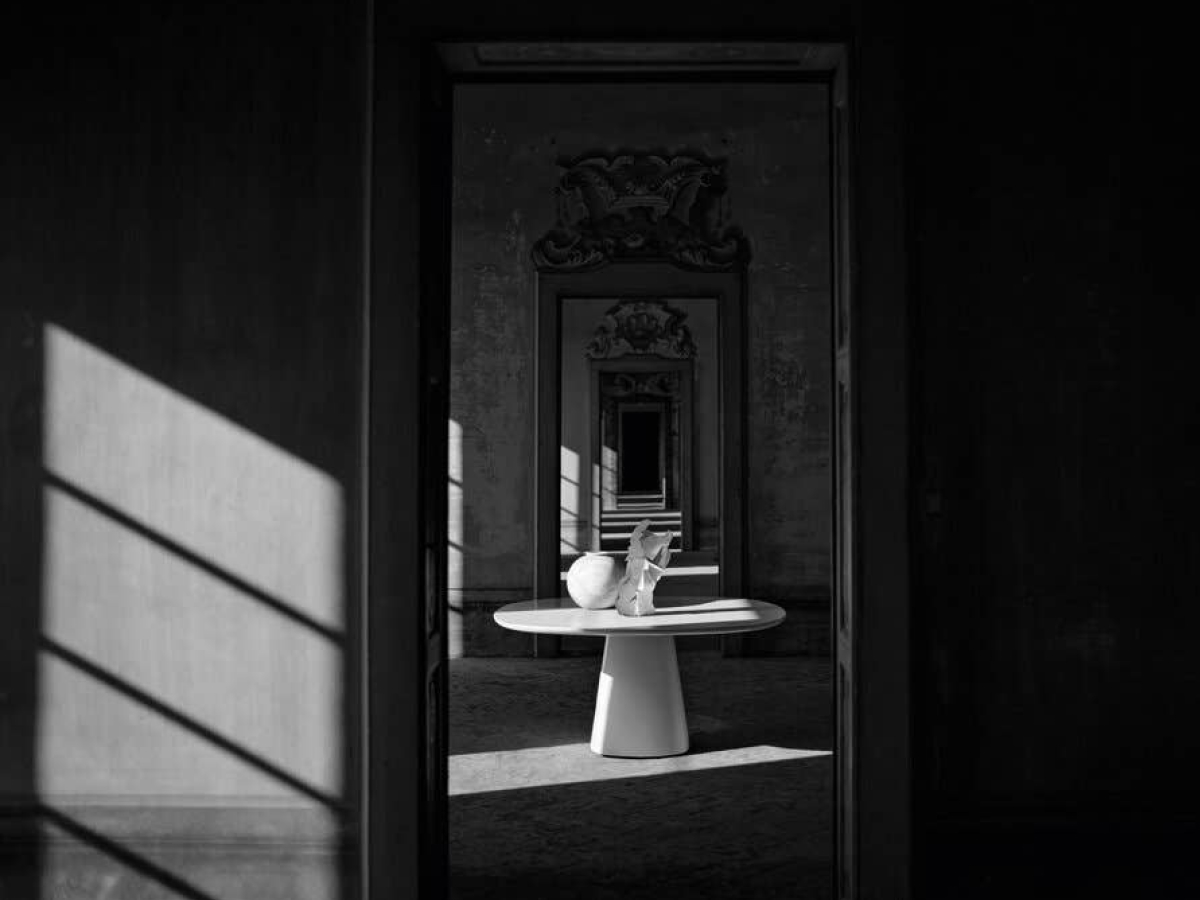 B B Italia Allure O Table