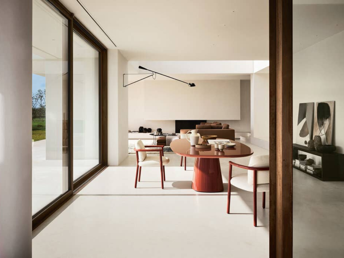 B B Italia Allure O Table