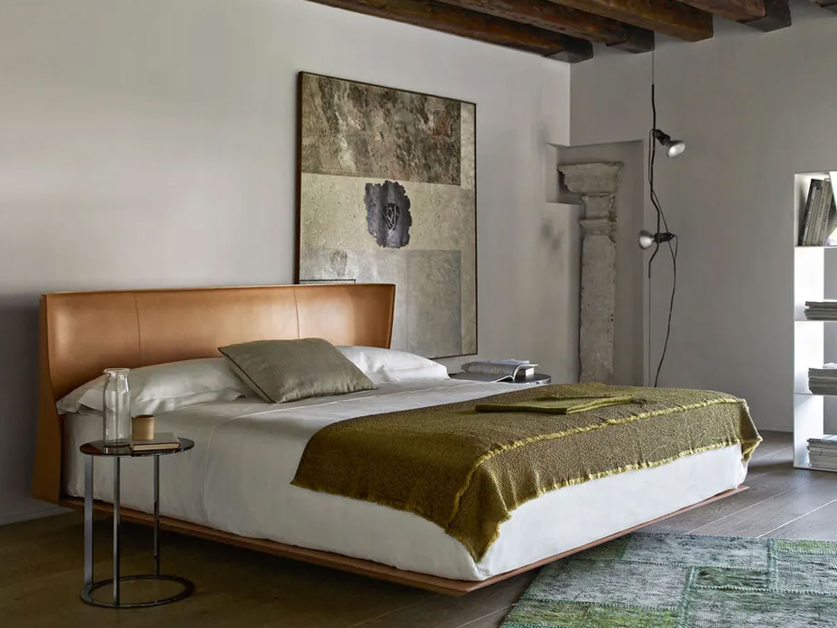 B B Italia Alys Bed