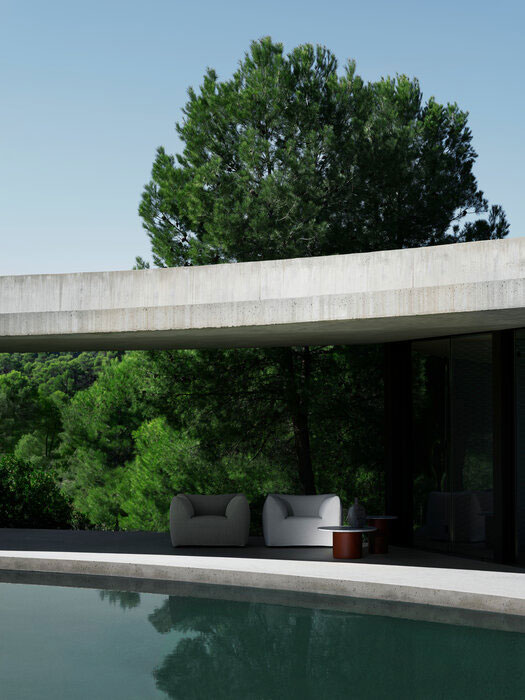 B B Italia La Bambola Outdoor Armchair