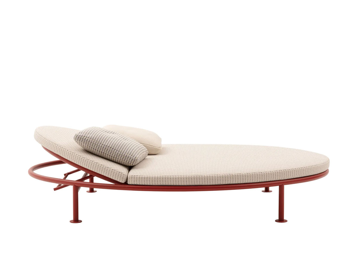 B B Italia Borea Lounge Sunbed Chaise Longue