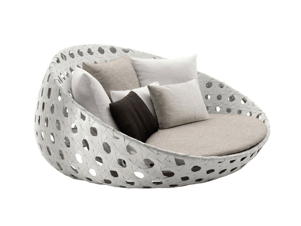 B B Italia Canasta Sofa Oval