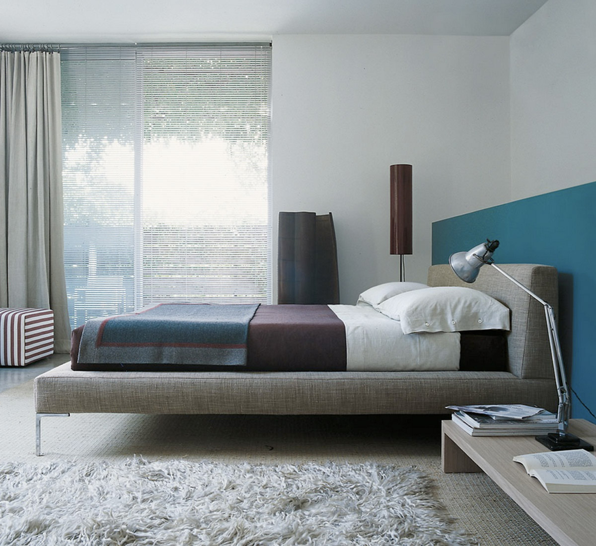 B B Italia Charles Double Bed