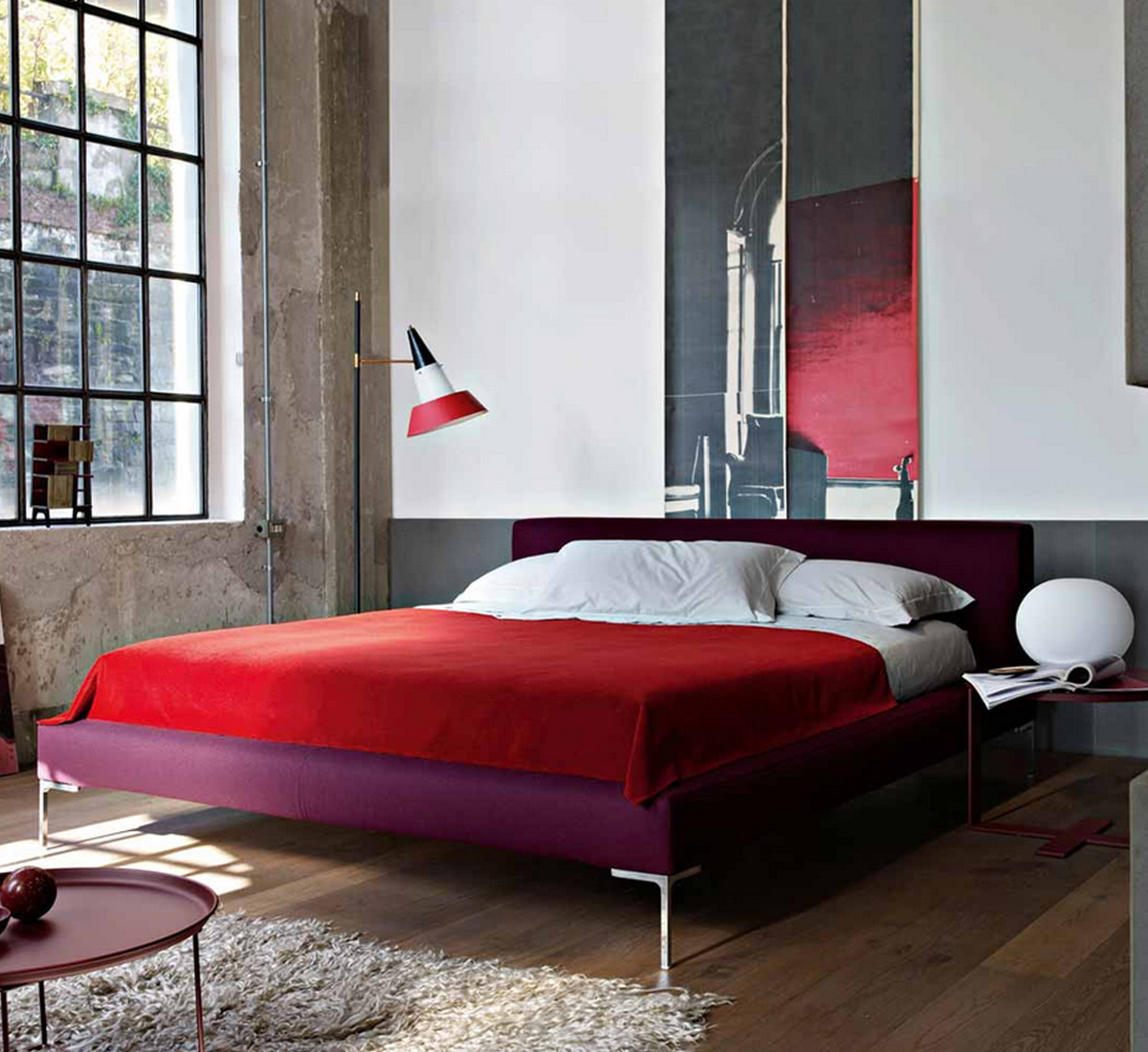 B B Italia Charles Double Bed