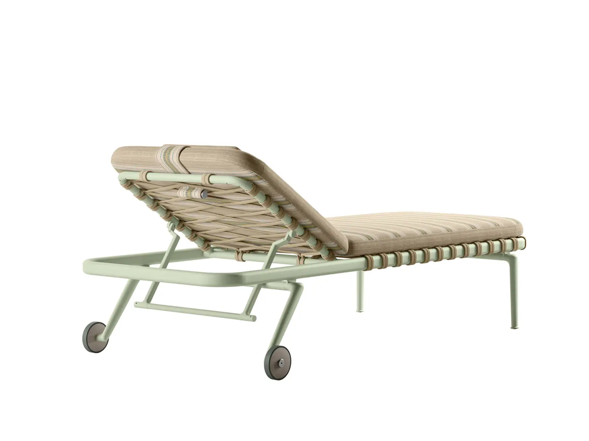 B B Italia Erica Sunbed