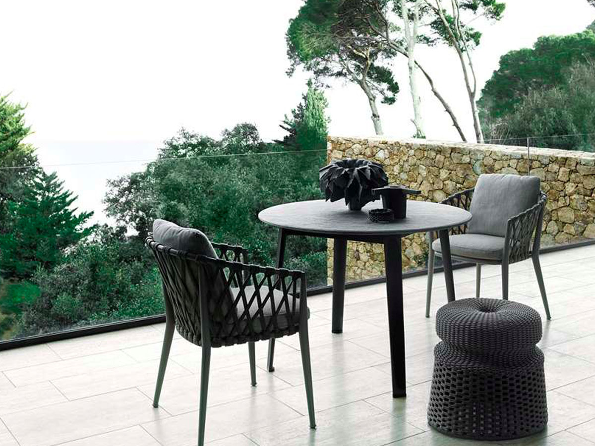 B B Italia Ginepro Round Outdoor Table