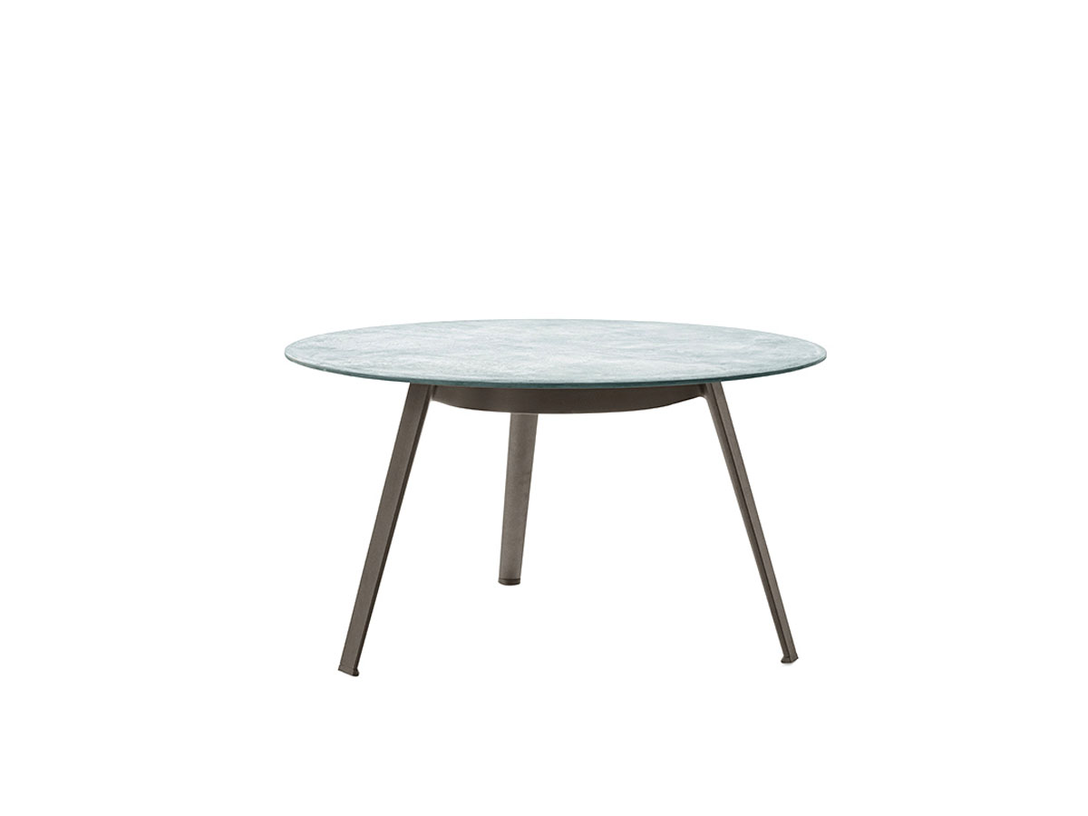 B B Italia Ginepro Round Outdoor Table