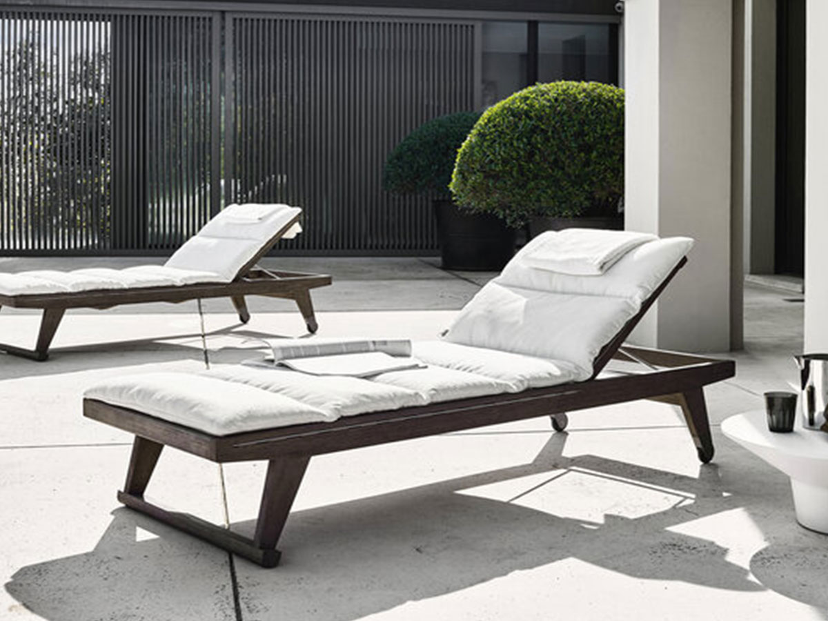B B Italia Gio Chaise Longue Sunbed