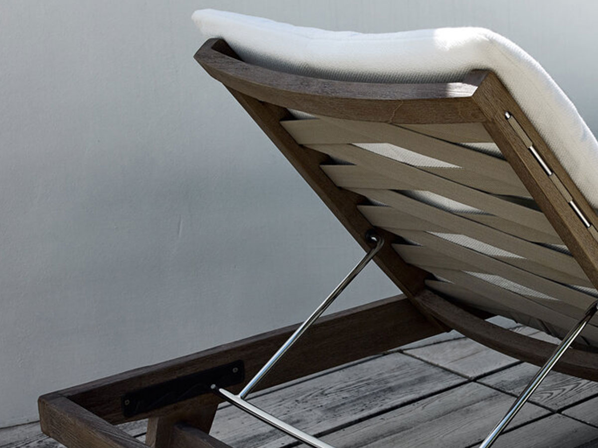 B B Italia Gio Chaise Longue Sunbed