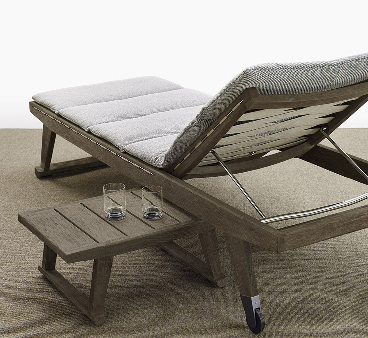 B B Italia Gio Chaise Longue Sunbed