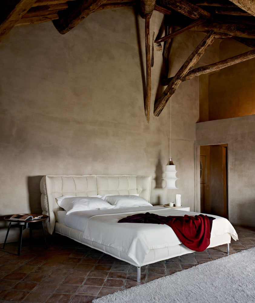 B B Italia Husk Double Bed