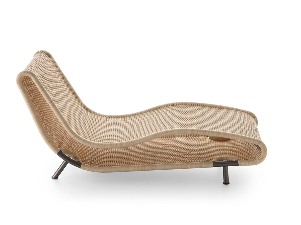 B B Italia Moor Chaise Longue