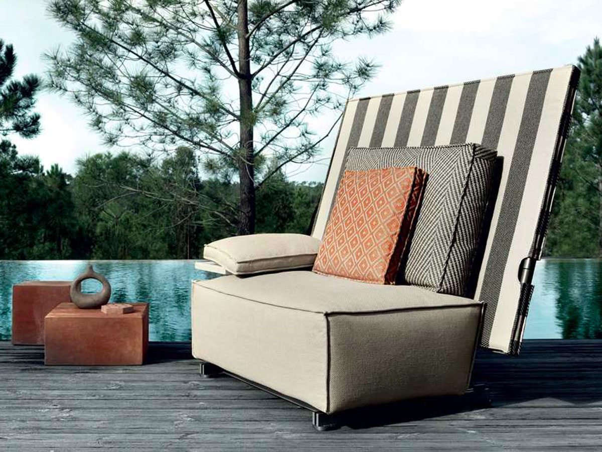 B B Italia Oh It Rains Outdoor Amrchair