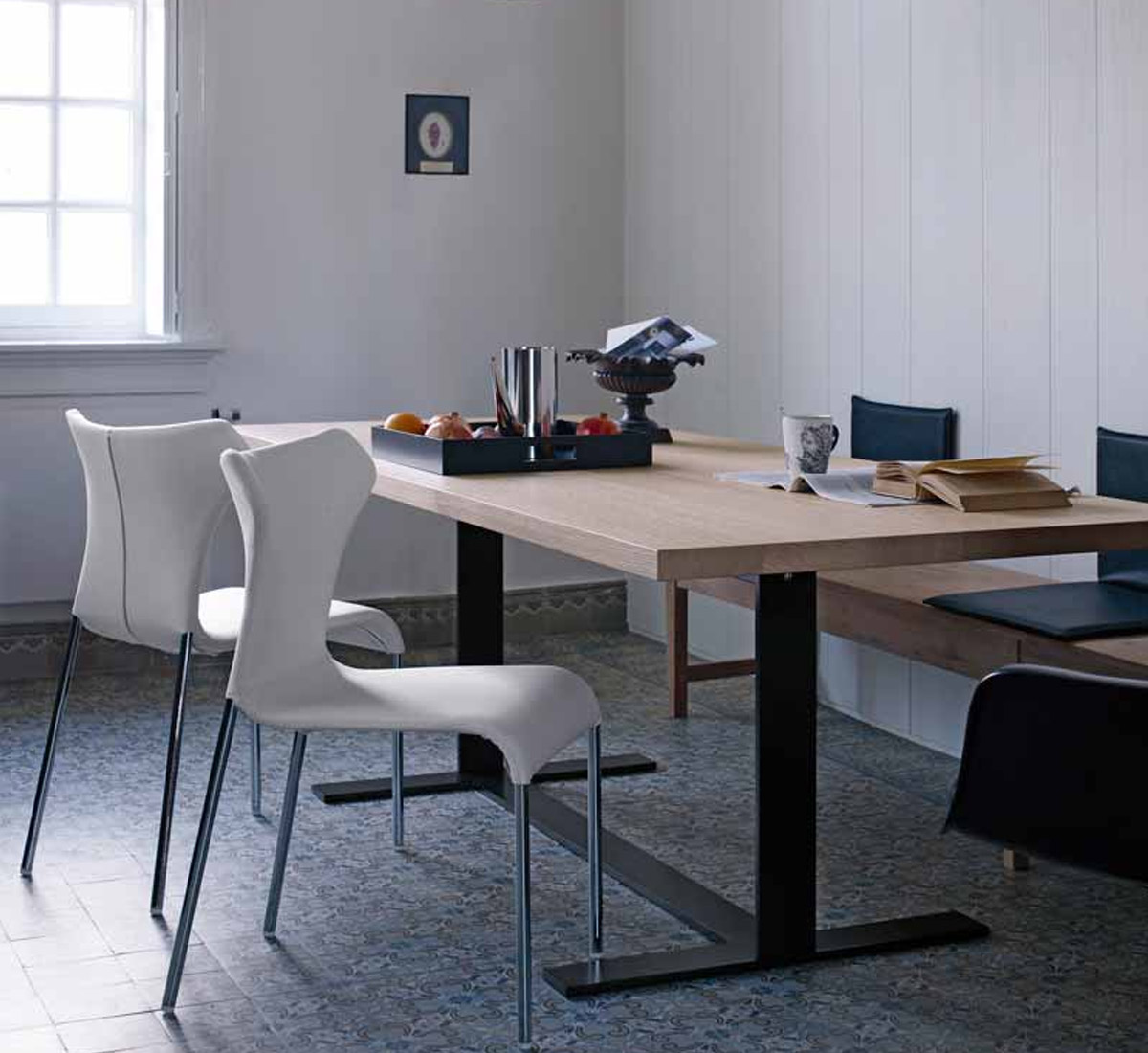 B B Italia Papilio Chair