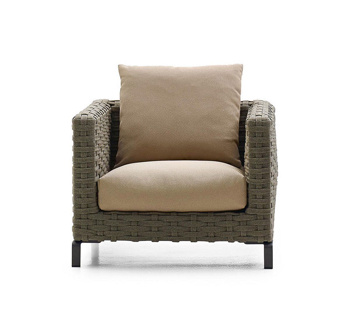 B B Italia Ray Outdoor Armchair