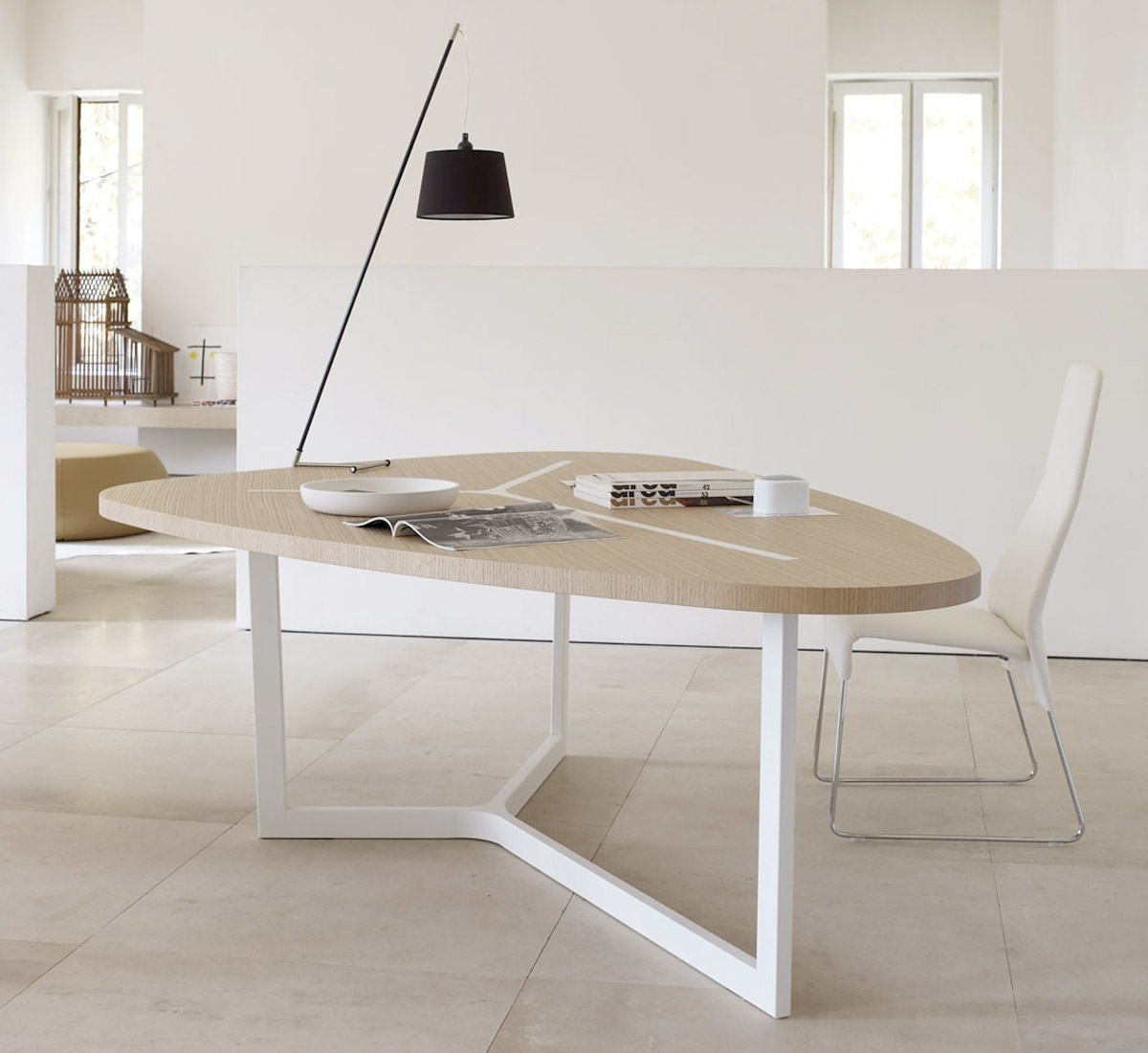 B B Italia Seven Table Fixed