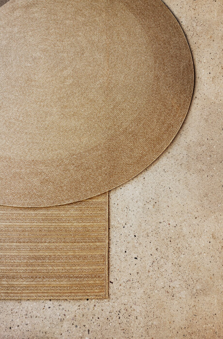 B B Italia Twist Outdoor Rug Round