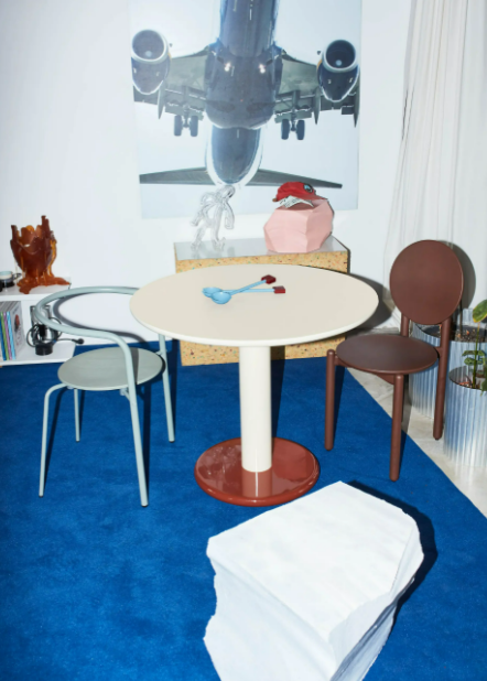 Barcelona Design Eclipso Cafe Table