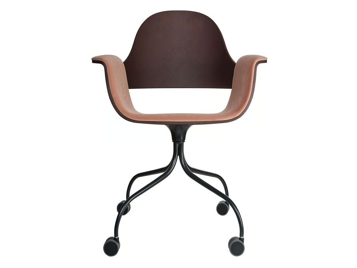 Barcelona Design Showtime Chair Swivel Base With Castors